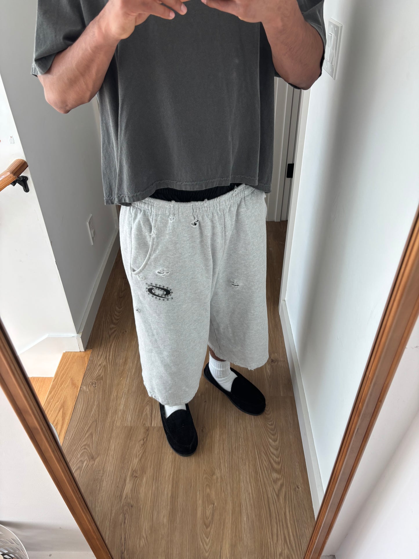 Thrashed Heather Sweatshorts